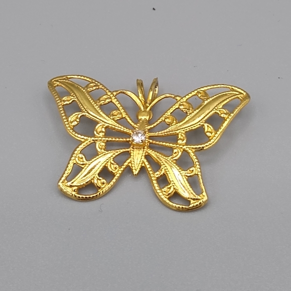 Vintage Jewelry - Butterfly Necklace Pendant Vtg Filigree Rhinestone